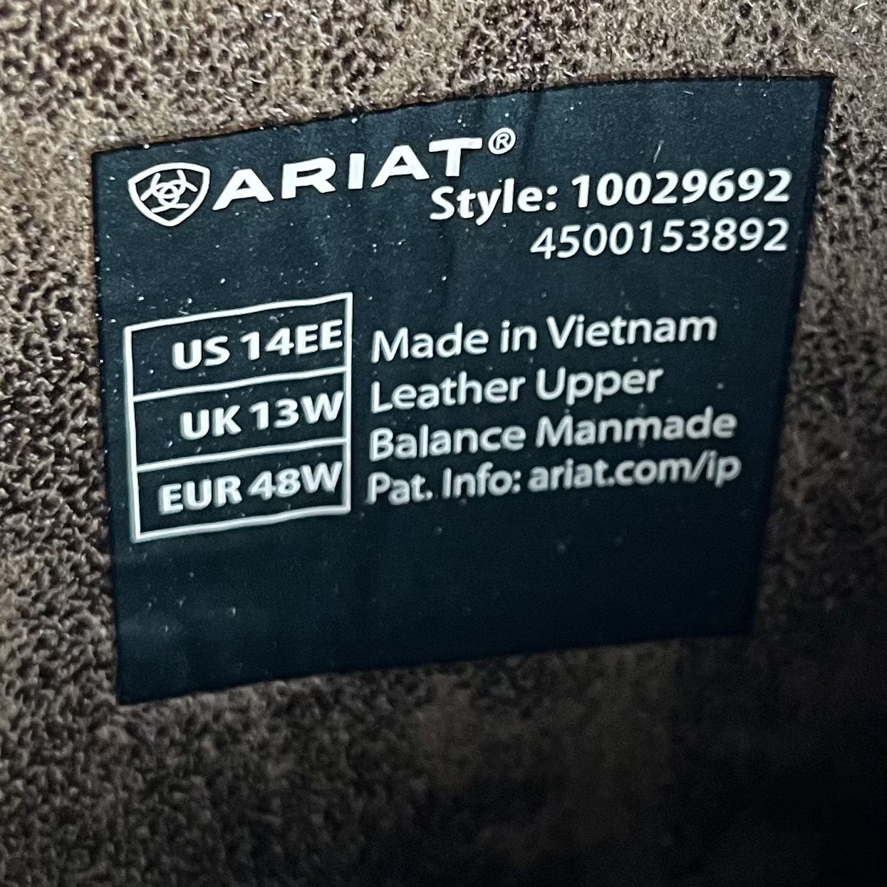 Ariat style tag