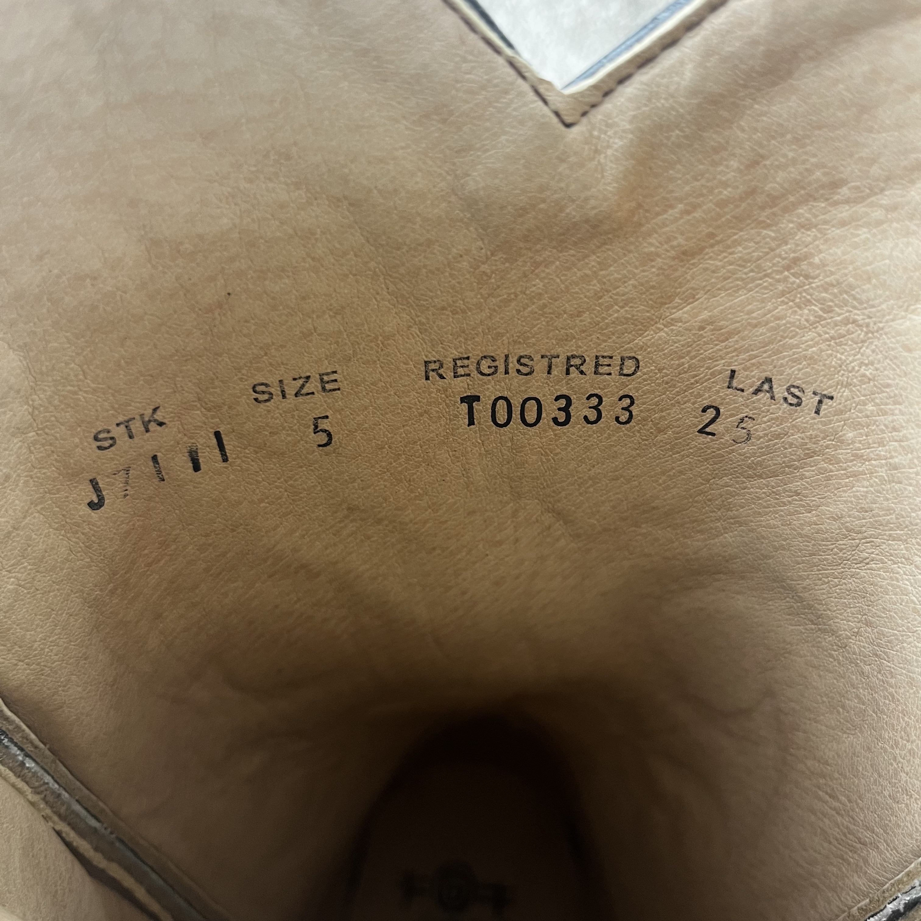 Circle G (by Corral) style tag