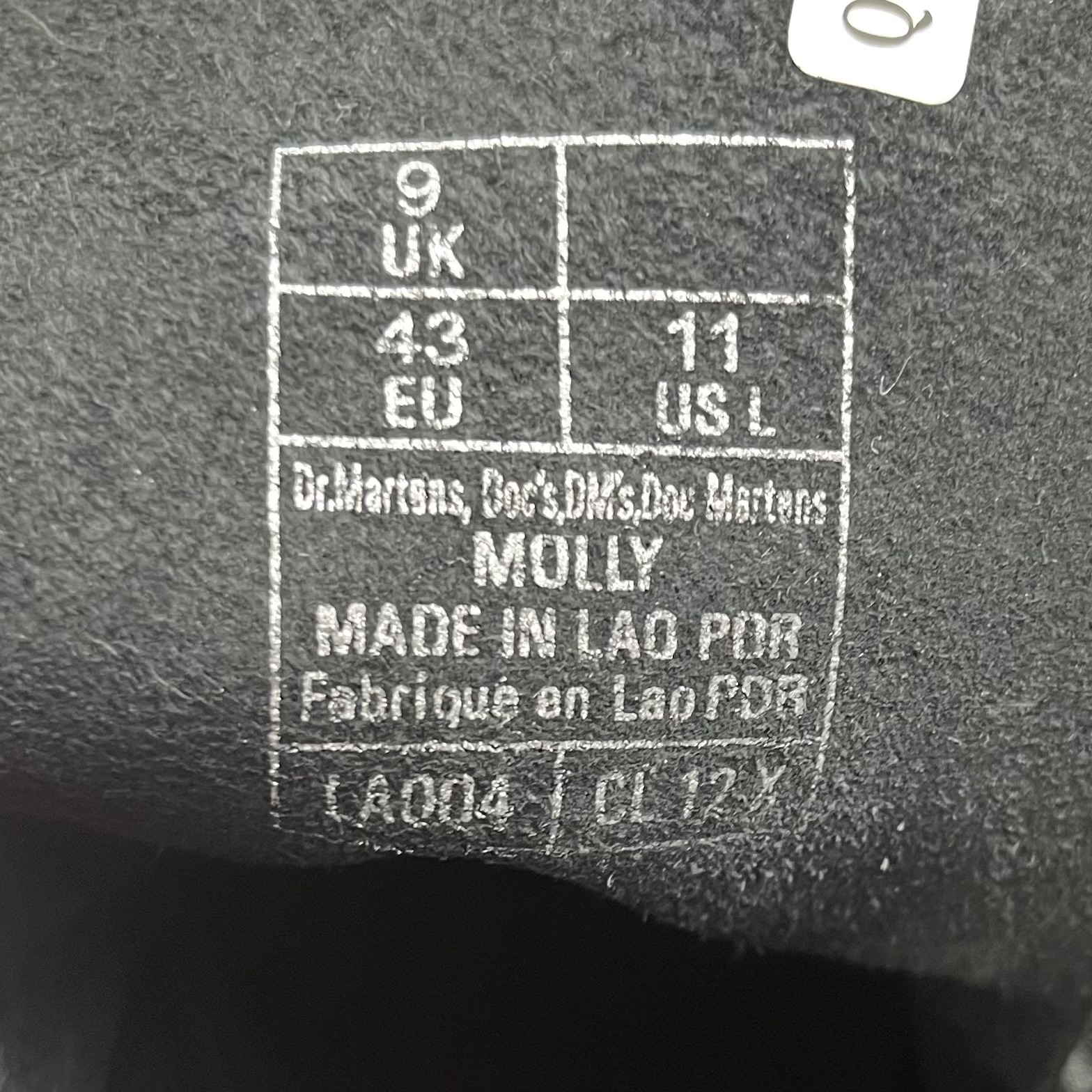 Dr. Martens style tag