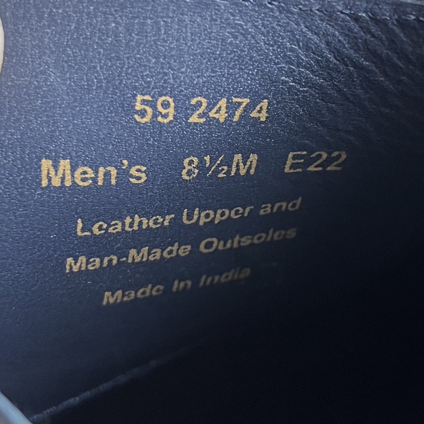 Johnston & Murphy style tag