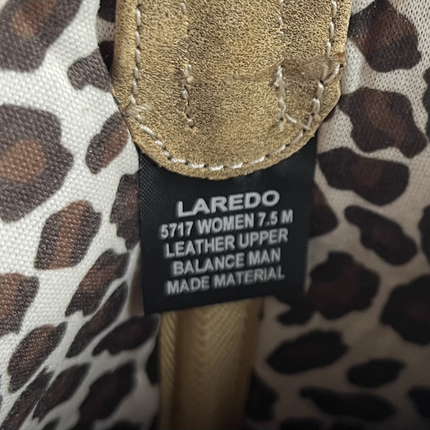 Laredo style tag