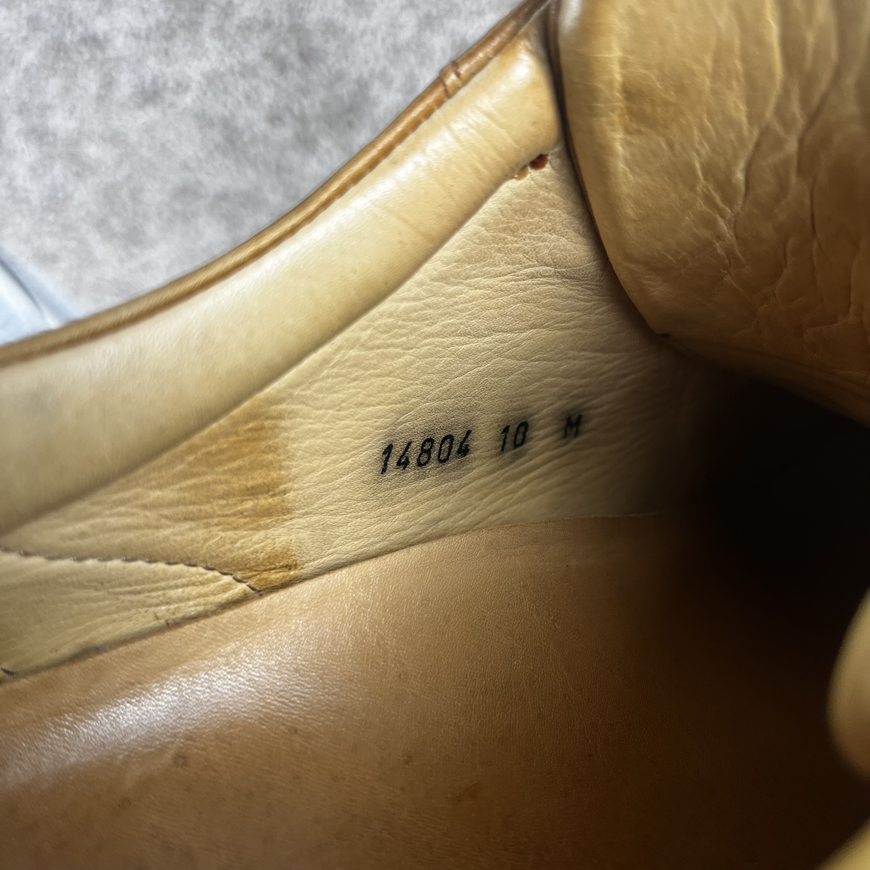 Magnanni style tag