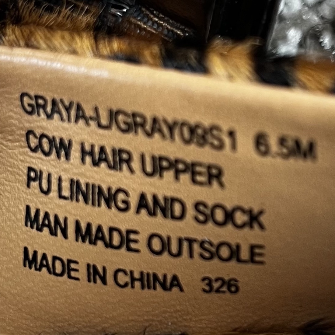 Steve Madden style tag